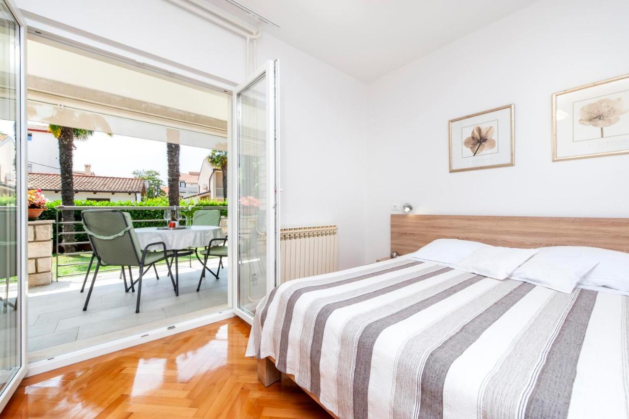 Apartments Magnolia Ровінь Екстер'єр фото