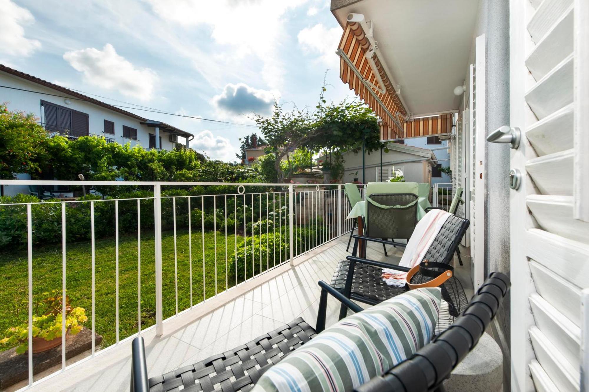Apartments Magnolia Ровінь Екстер'єр фото