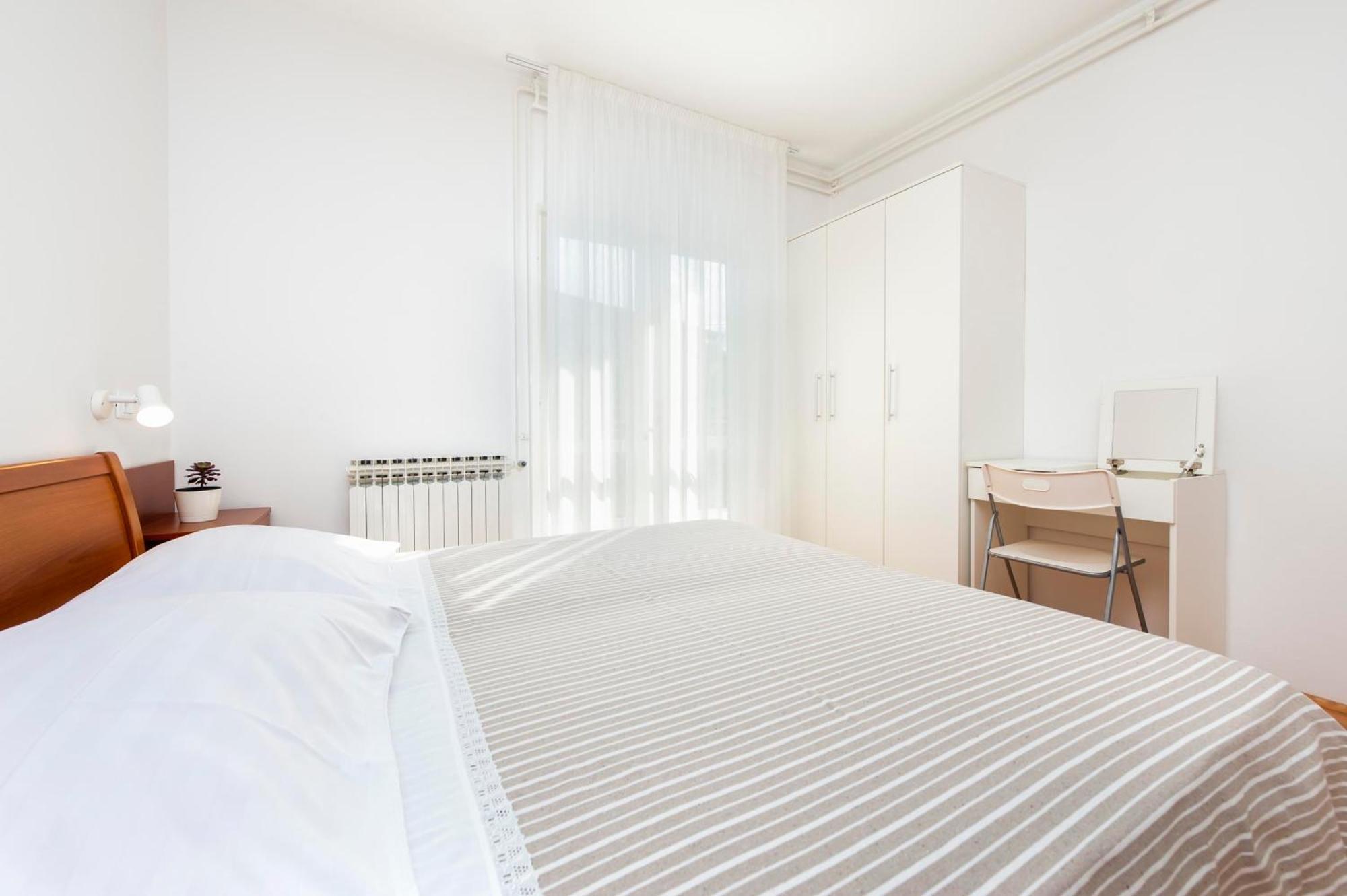 Apartments Magnolia Ровінь Екстер'єр фото